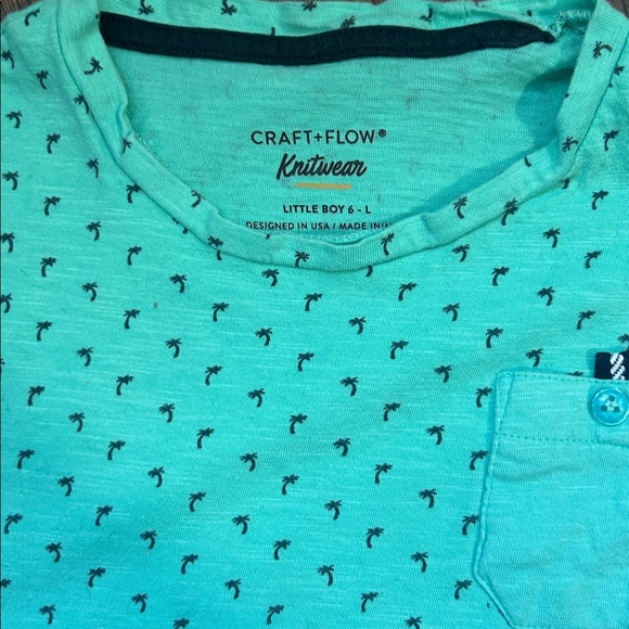 2 Craft + Flow Voyage T-shirts little boys size 6 blush red/turquoise - Picture 3 of 5
